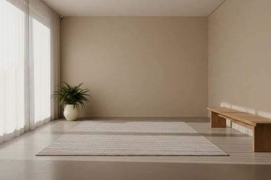 Rincón de meditación sereno con luz suave para yoga consciente y equilibrio emocional