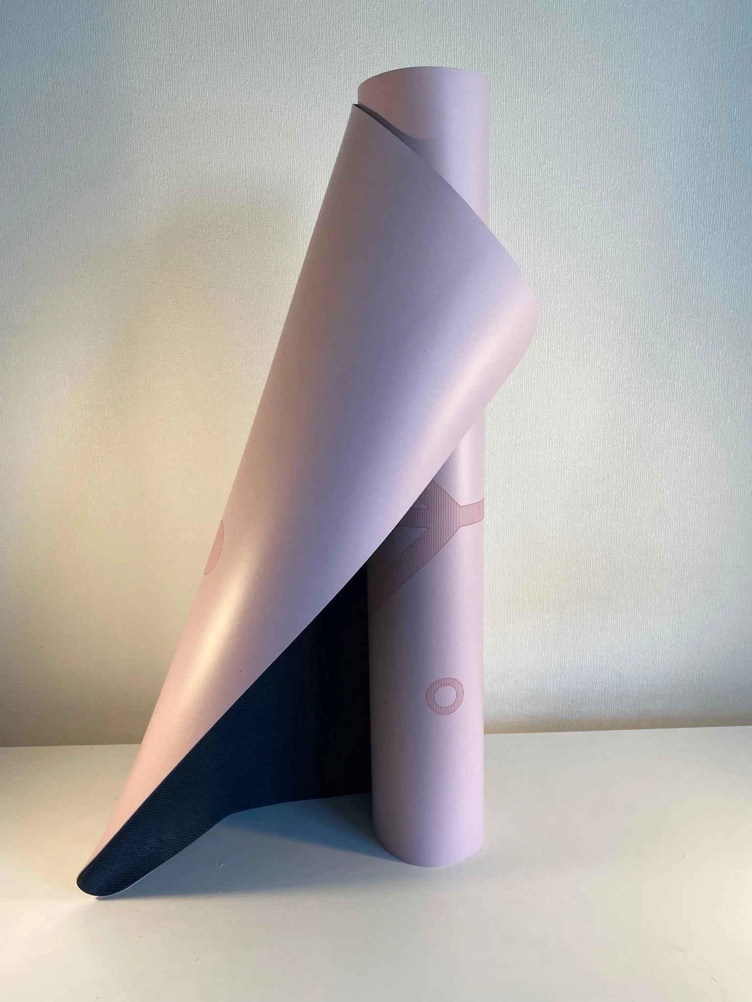 Mat de Yoga Profesional Rosa – Mantén tus Posturas Perfectas sin Resbalar - Portalyoga